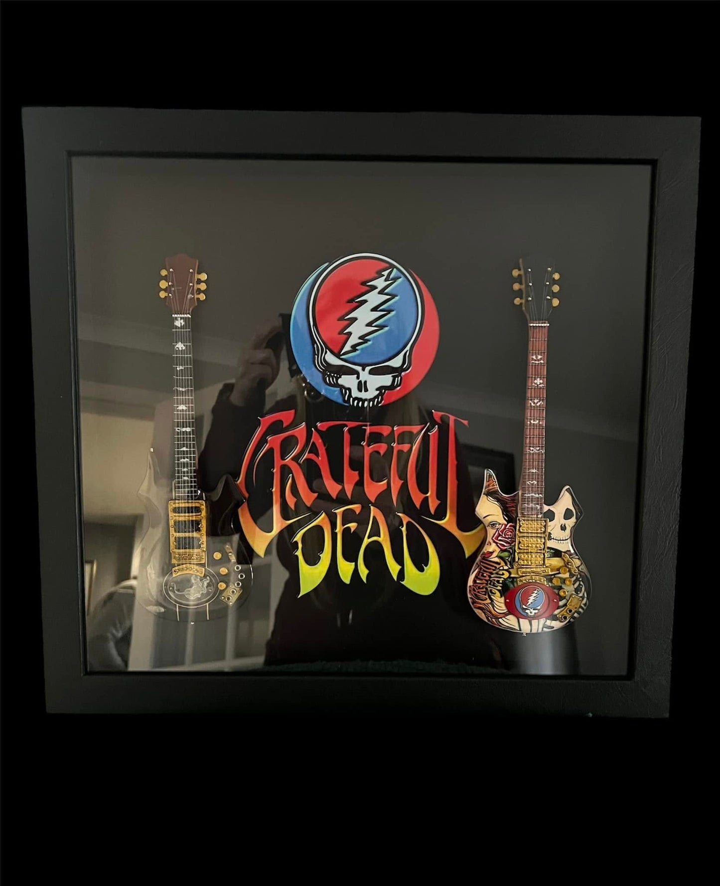 GRATEFUL DEAD SHADOW BOX - - 16"LX14.5"WX1.5"D