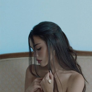 MADISON BEER - LOCKET - LTD. ED. BLUE VINYL - NEW VINYL