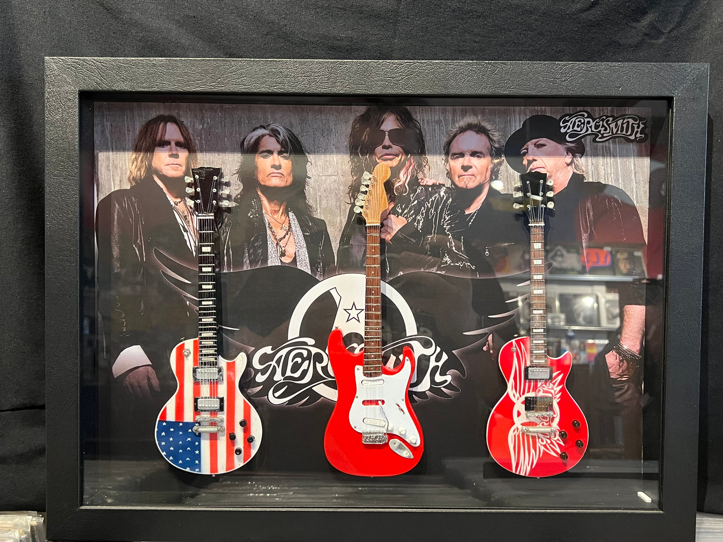AEROSMITH-SHADOWBOX 20"LX15"WX1.5"D