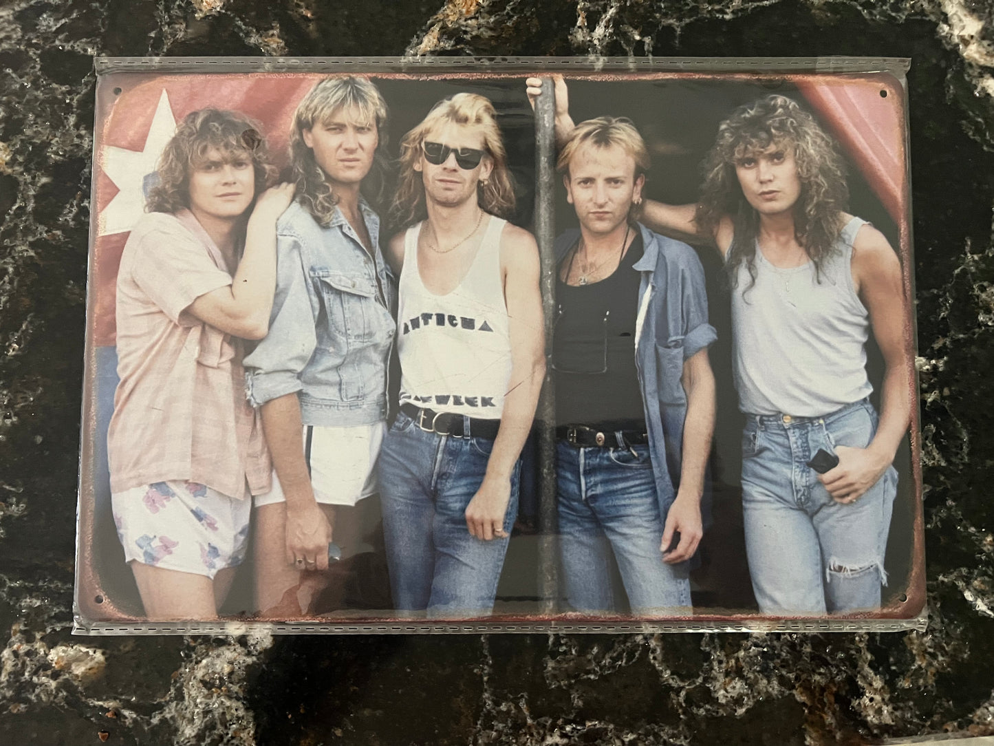 DEF LEPPARD- BAND PORTRAIT TIN SIGN