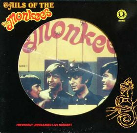 THE MONKEES - TAILS OF - PREVIOUSLY UNRELEASED LIVE CONCERT - PICTURE DISC **RARE - USED VINYL
