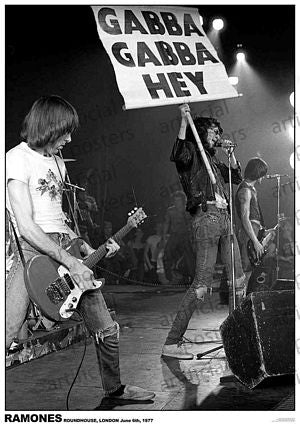 PER8569-THE RAMONES ROUNDHOUSE 1977 - LARGE POSTER 24X36"