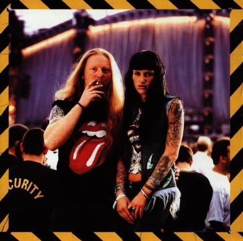 ROLLING STONES, THE - NO SECURITY - UCD
