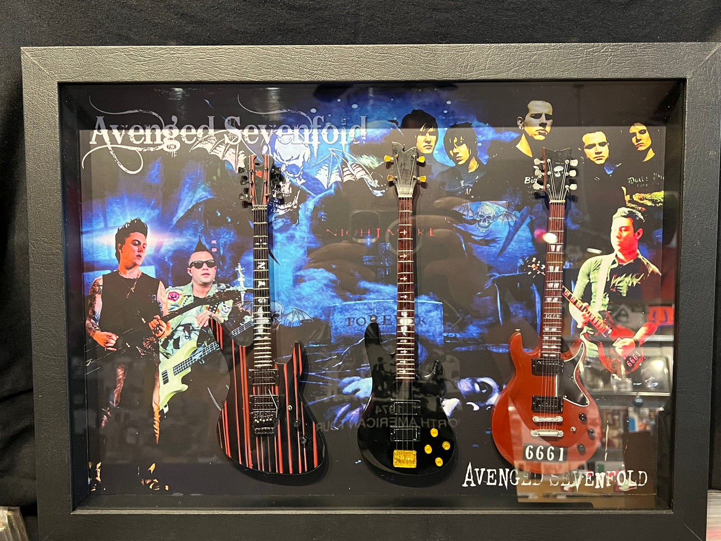 AVENGED SEVENFOLD-SHADOWBOX 20"LX15"WX1.5"D